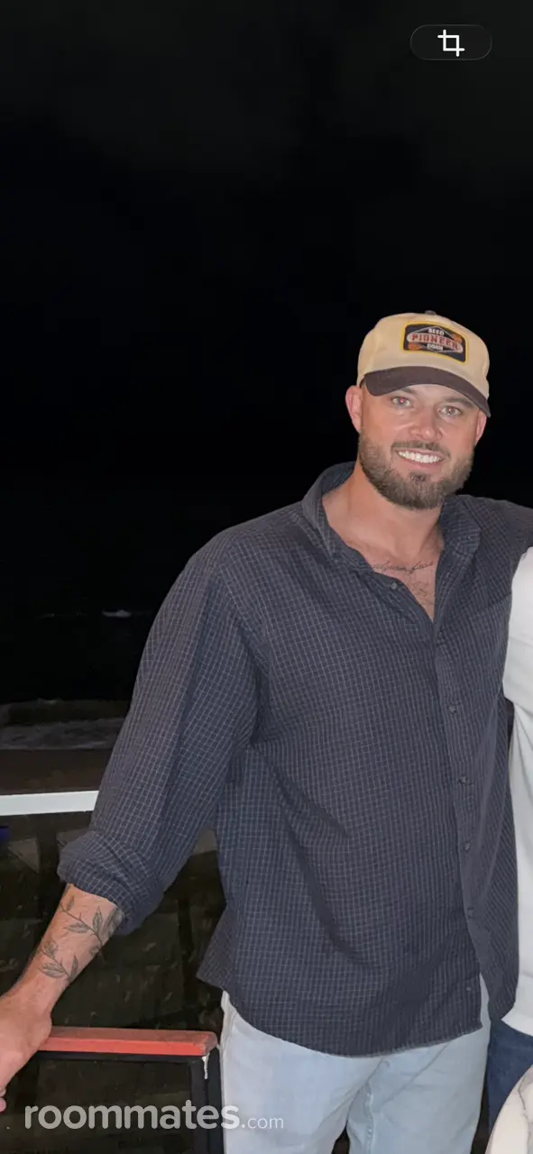 Profile photo 1 of 1