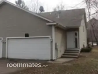 Room for rent in Inver Grove Heights, MN $750, townhouse