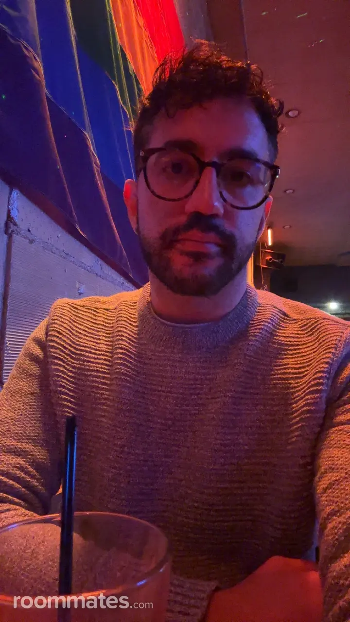 Profile photo 1 of 1