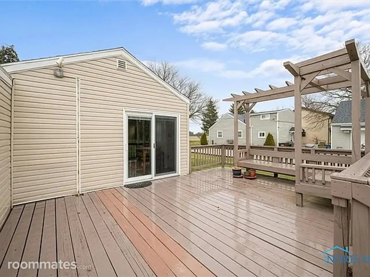 Profile photo 9 of 19