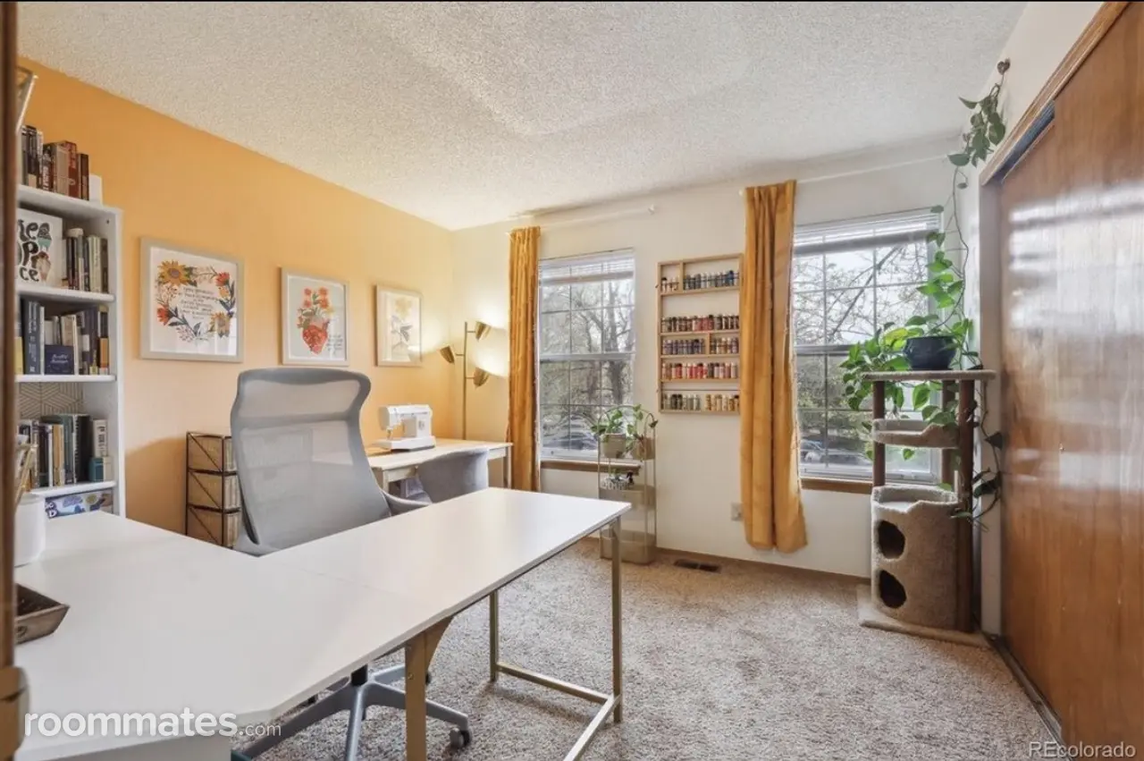 Profile photo 1 of 9