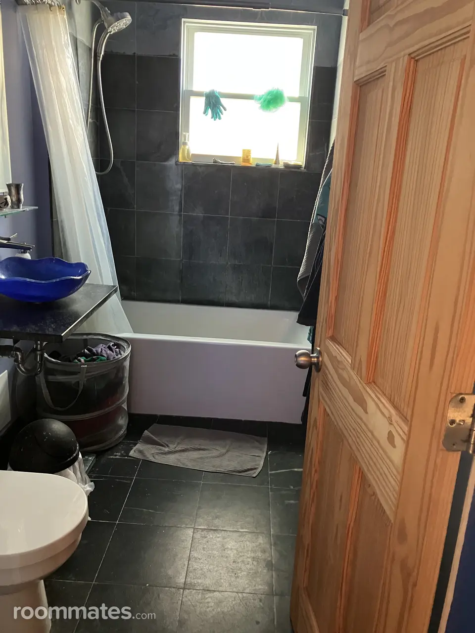 Profile photo 5 of 9