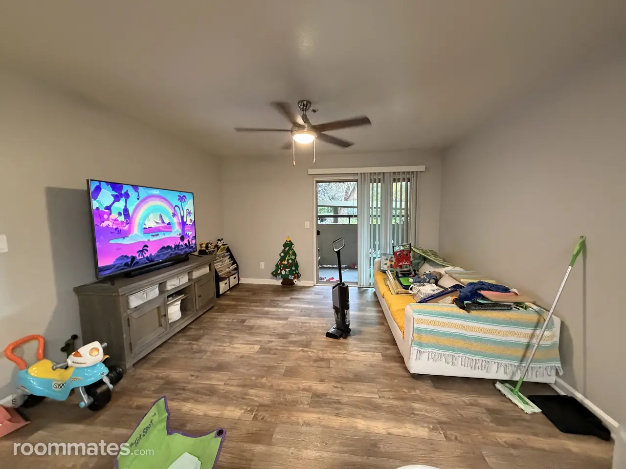 Profile photo 3 of 4