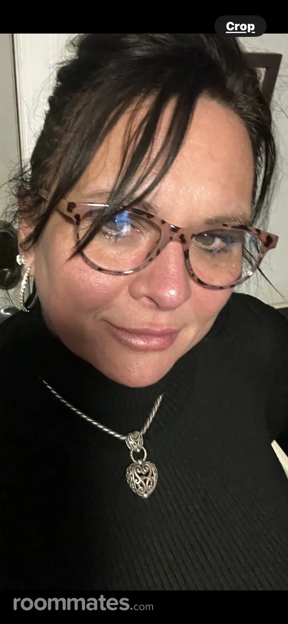 Profile photo 4 of 4