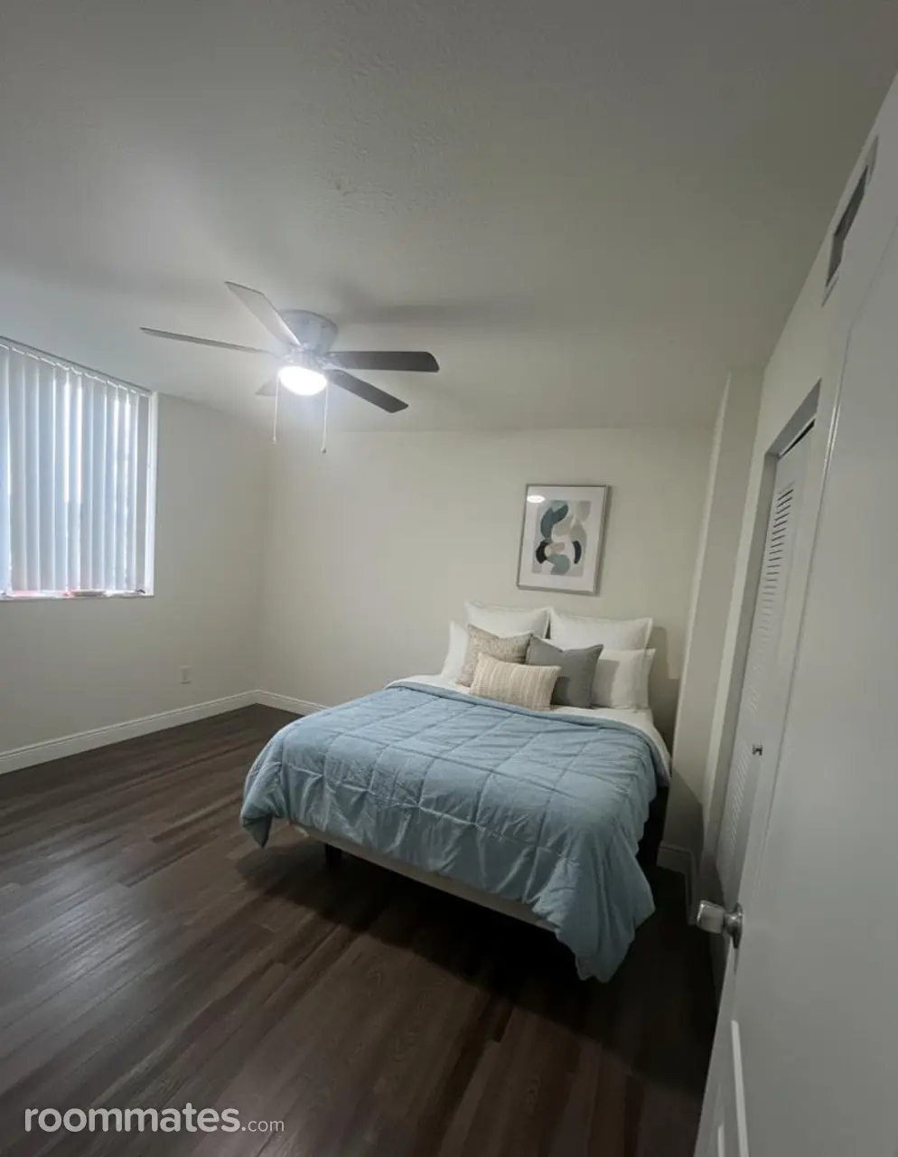 Profile photo 3 of 7