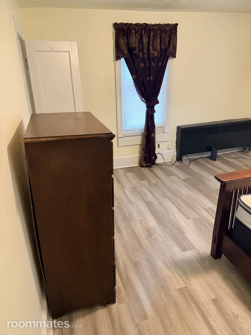 Profile photo 4 of 7