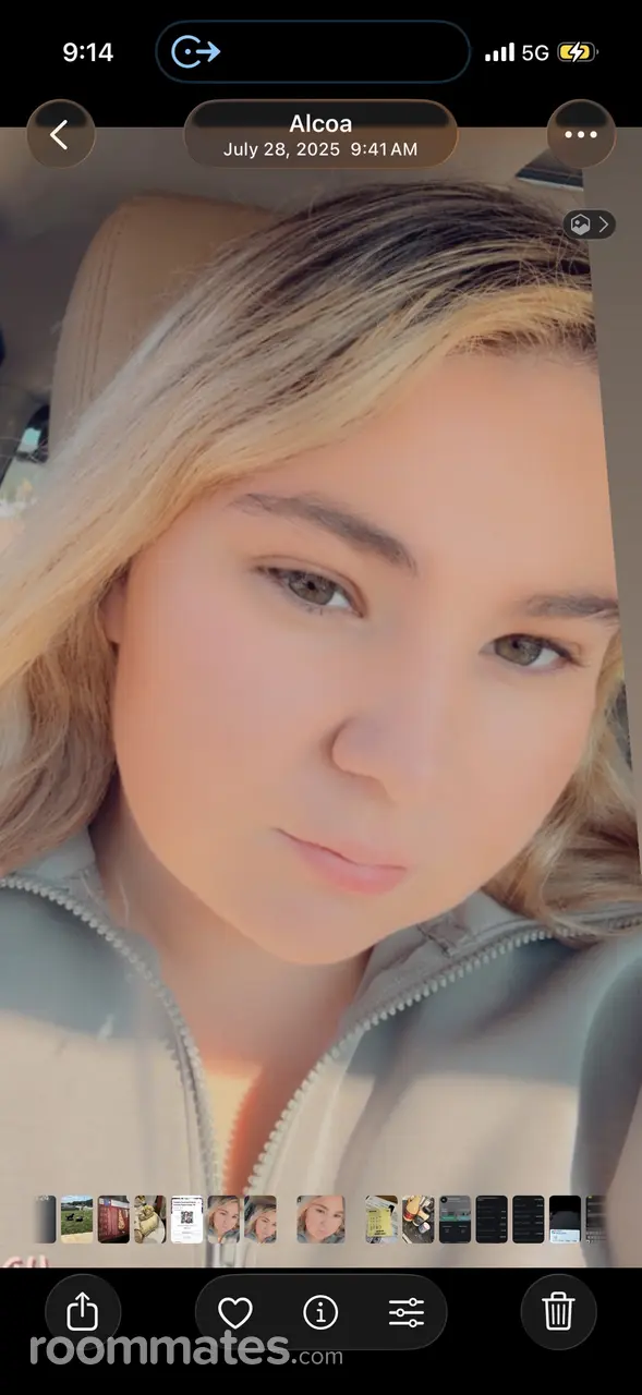 Profile photo 1 of 1