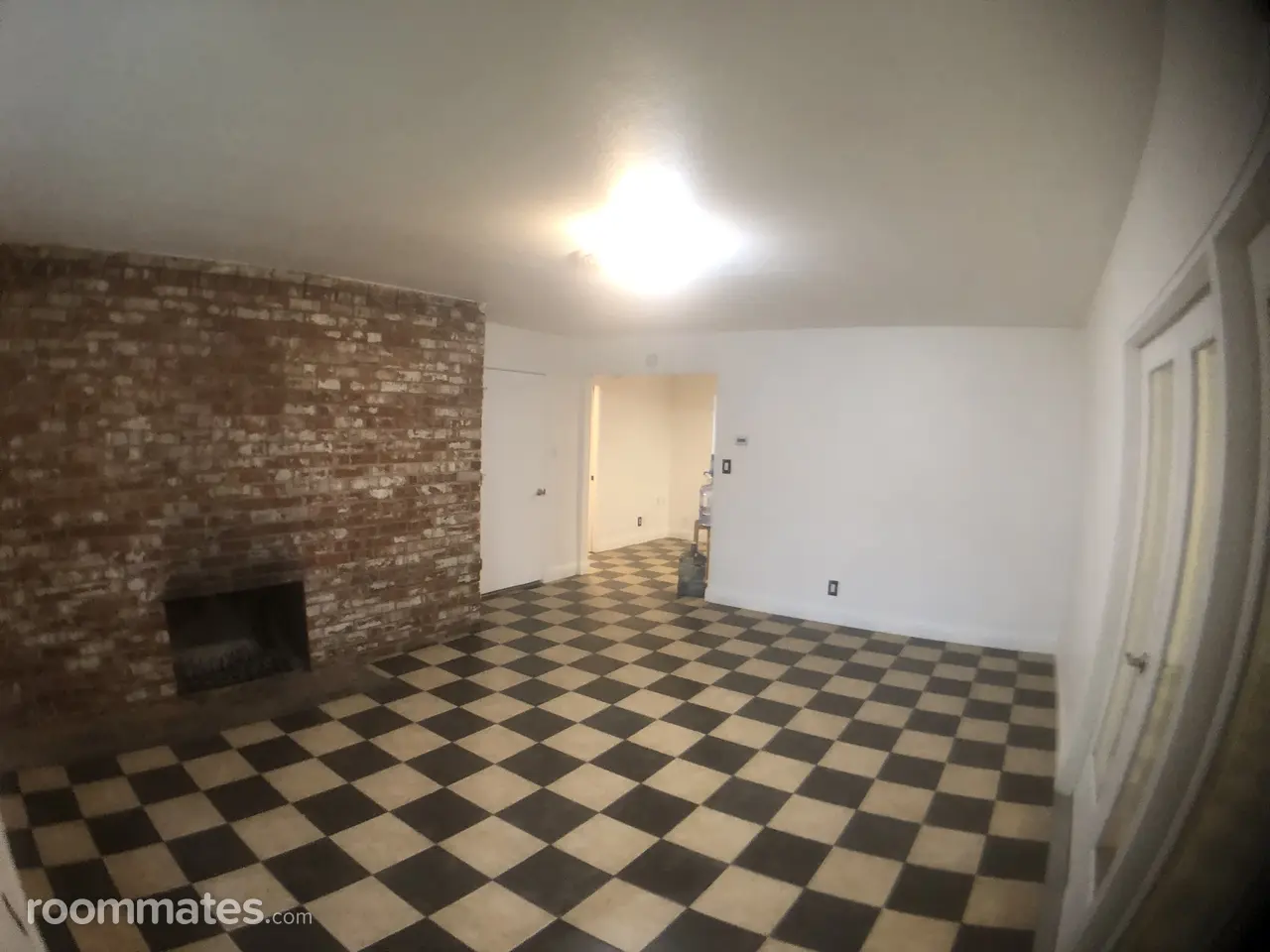 Profile photo 7 of 11