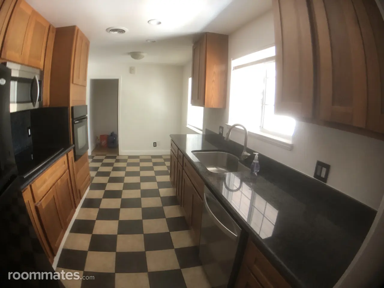 Profile photo 5 of 11