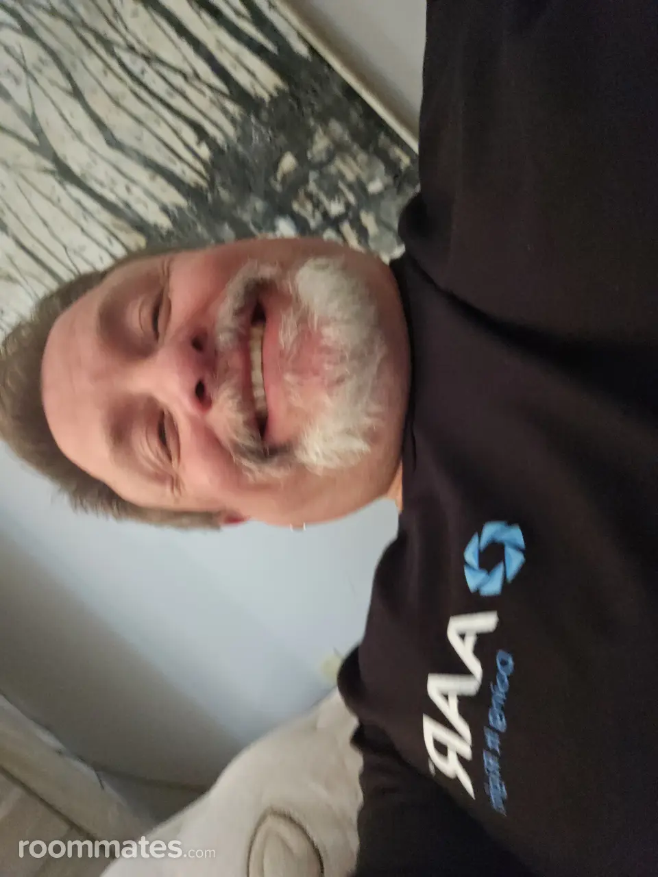 Profile photo 1 of 1