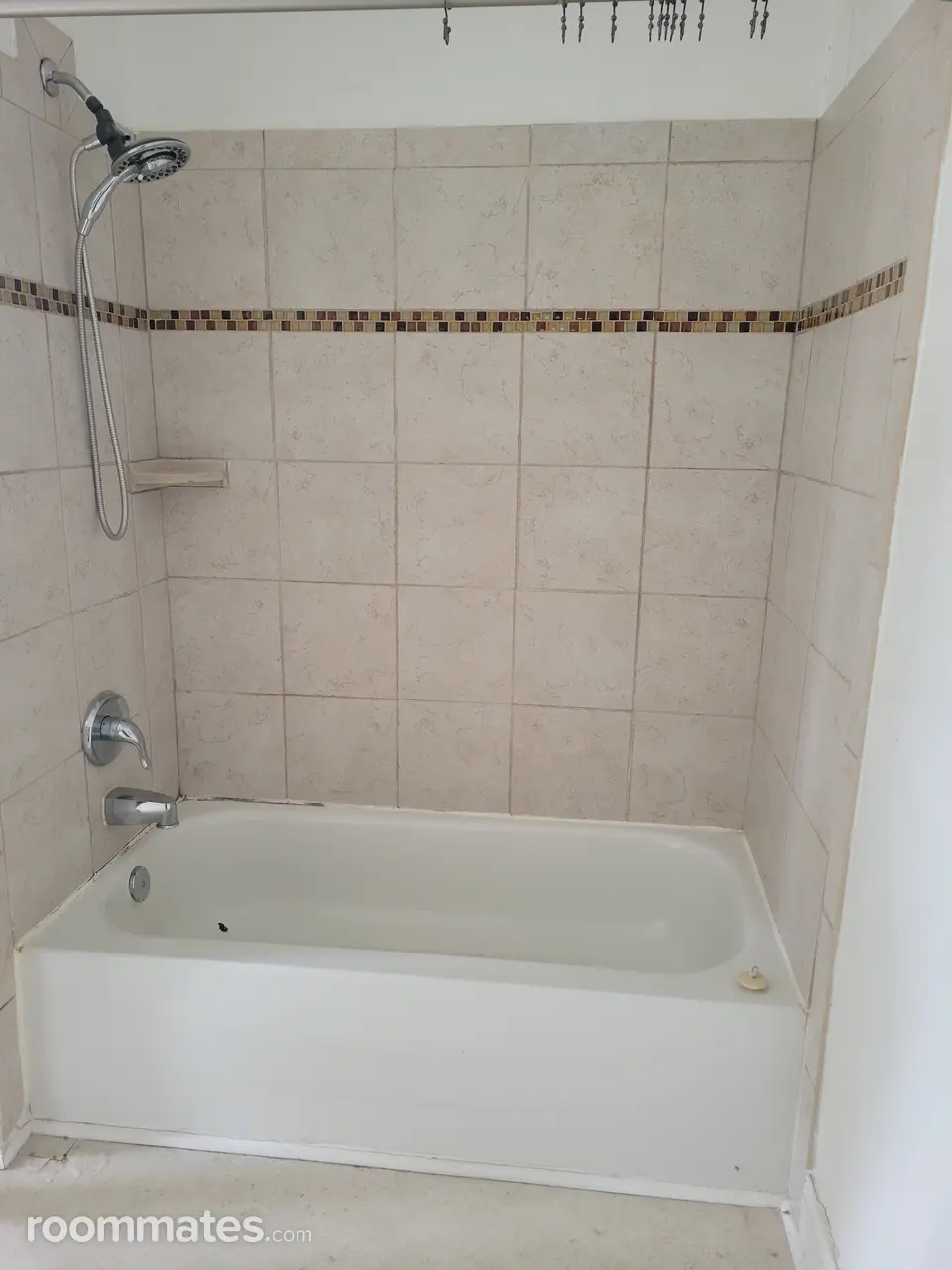 Profile photo 3 of 9