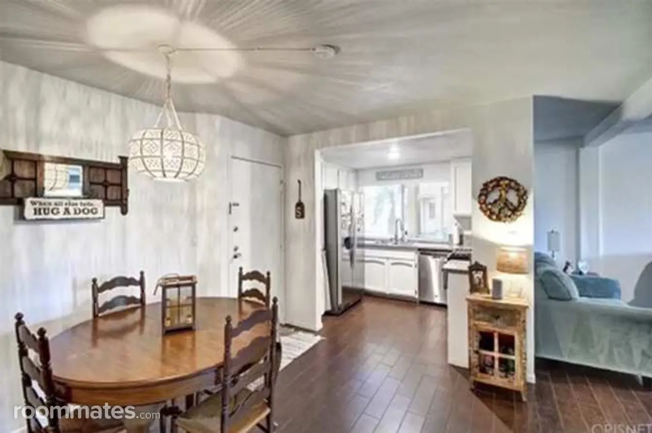 Profile photo 5 of 13