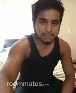 Roommate looking Oxnard, CA, $1400