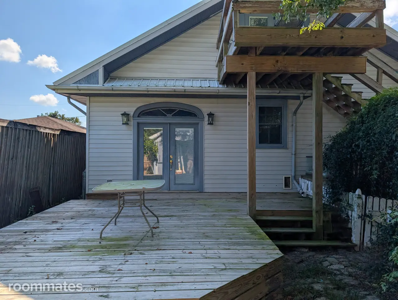 Profile photo 1 of 3