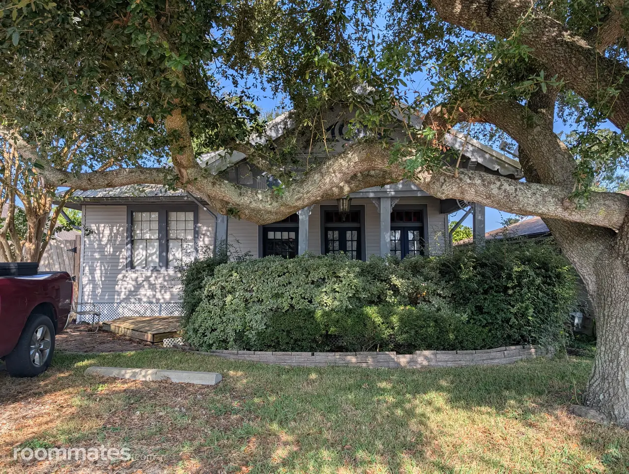 Profile photo 2 of 3