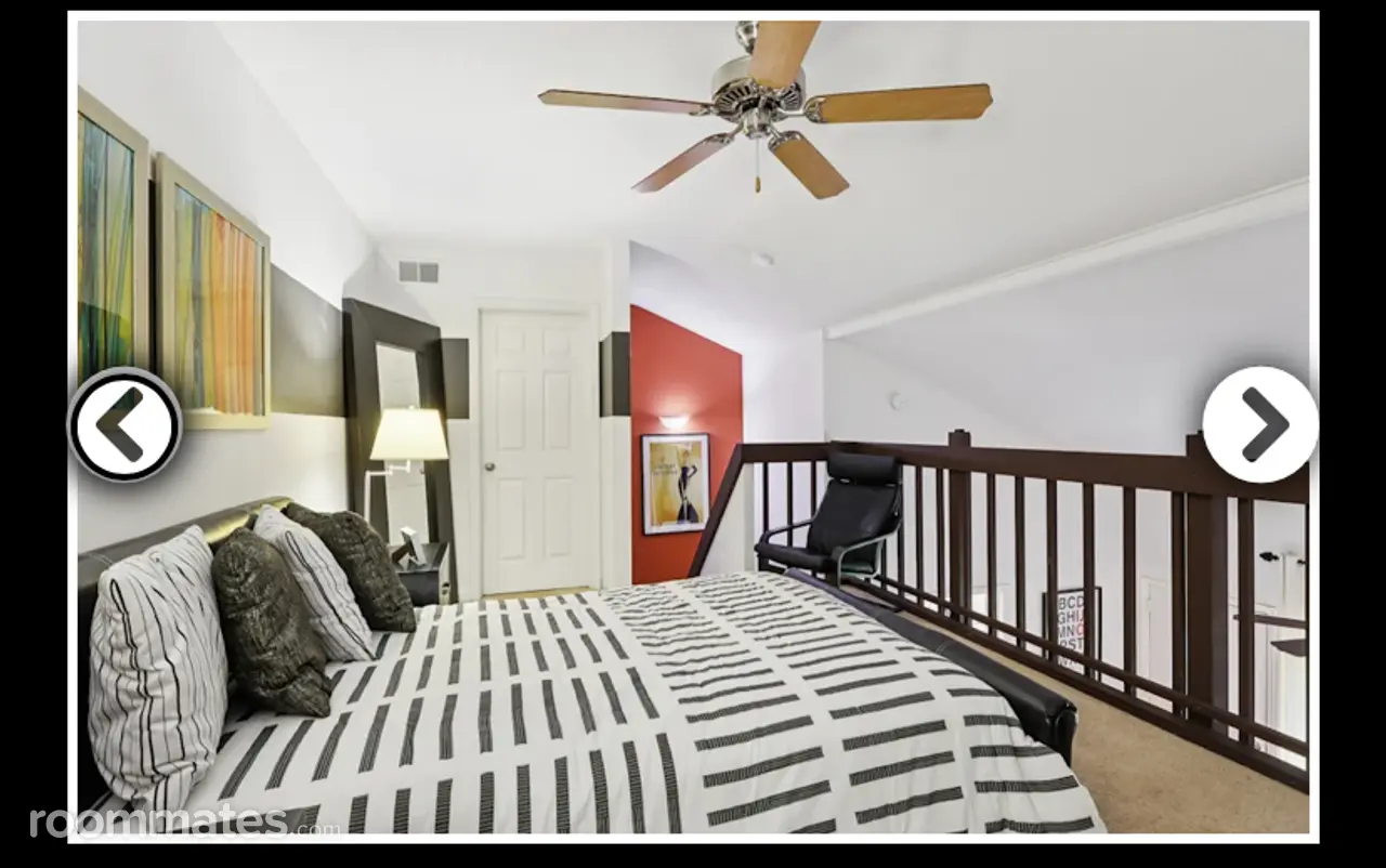 Profile photo 1 of 2