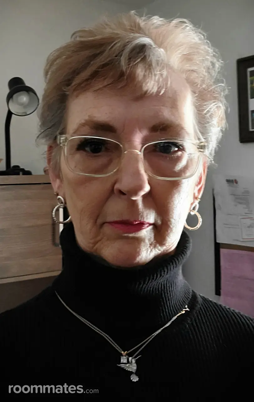 Profile photo 8 of 10