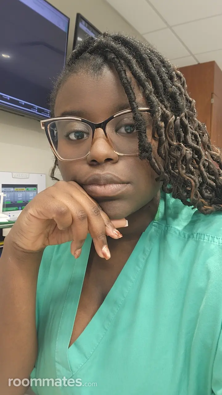 Profile photo 6 of 6