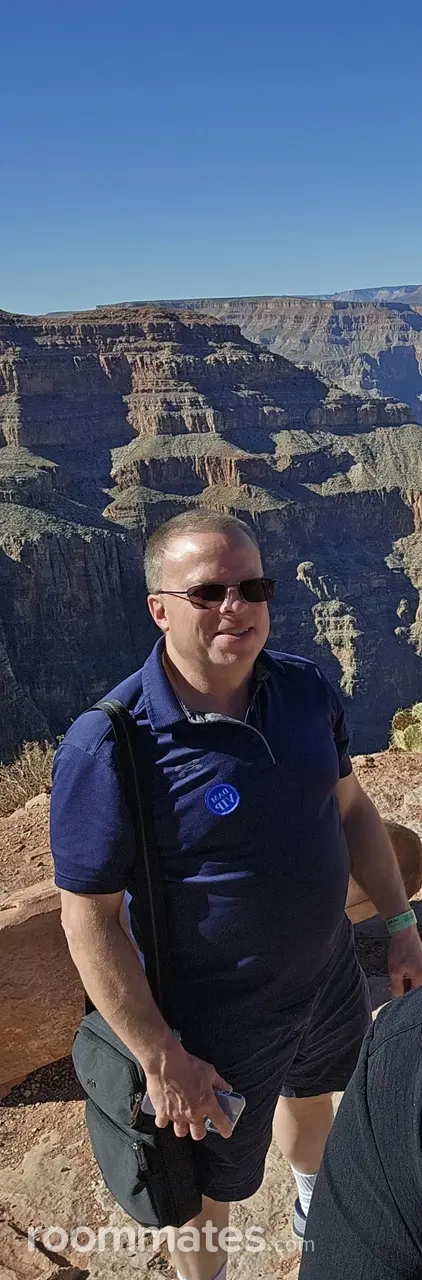 Profile photo 1 of 1