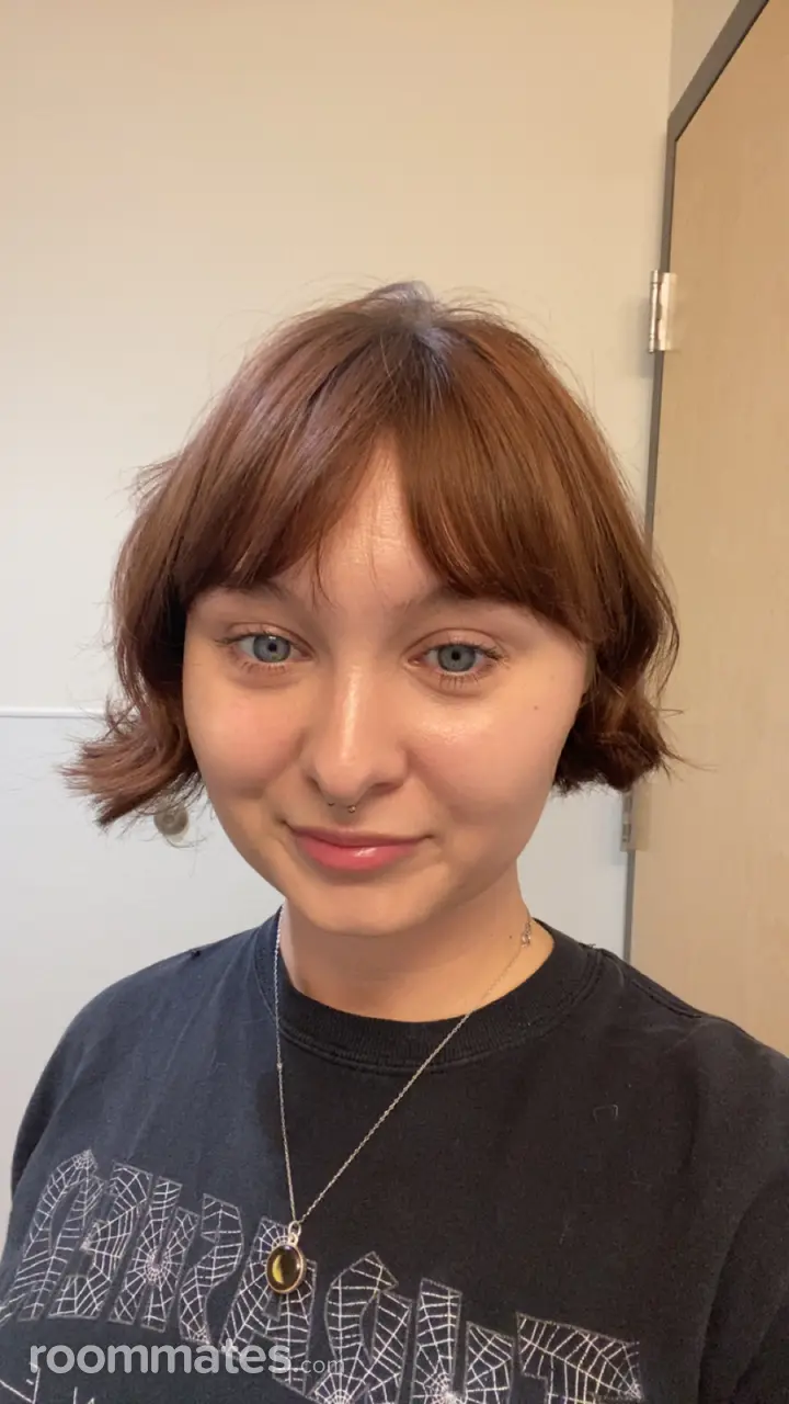 Profile photo 1 of 1