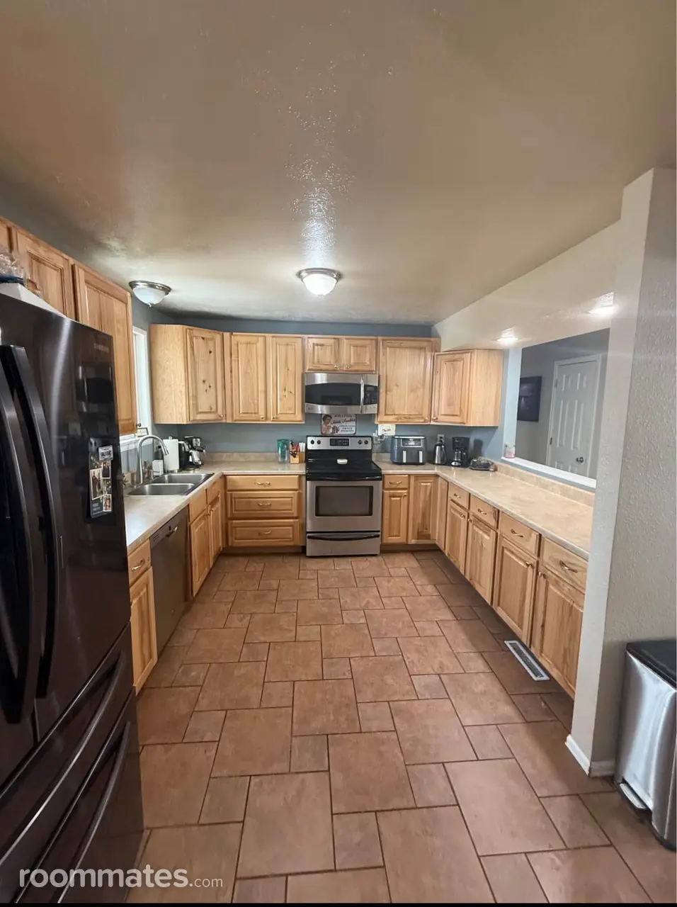 Profile photo 7 of 15