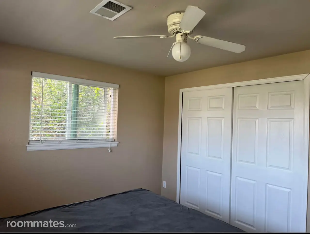 Profile photo 2 of 15