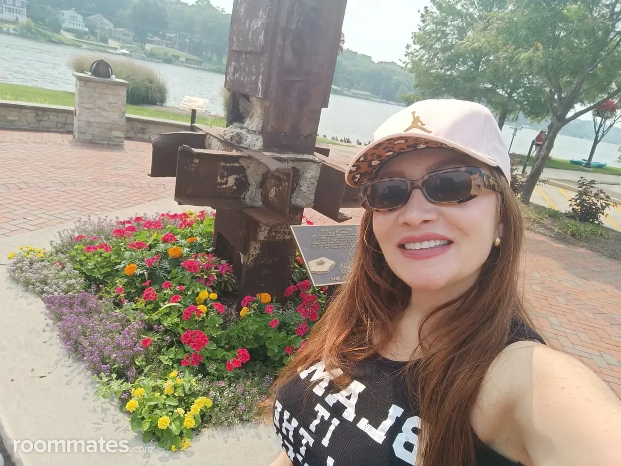 Profile photo 1 of 1