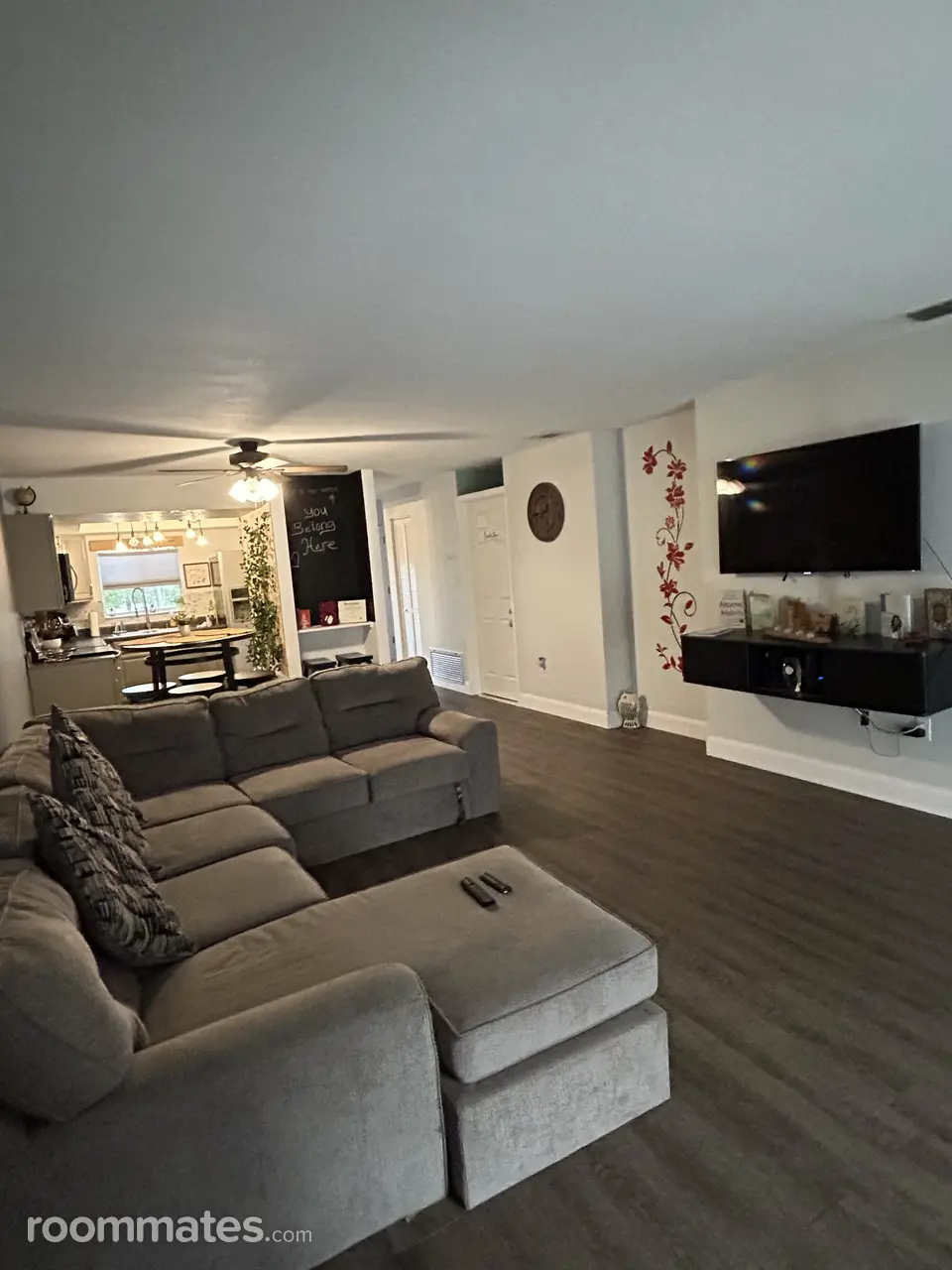 Profile photo 3 of 15