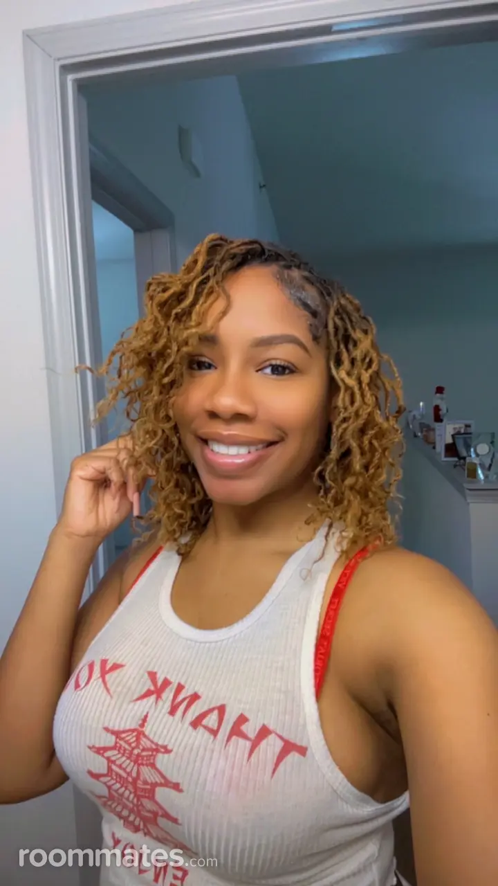 Profile photo 11 of 15