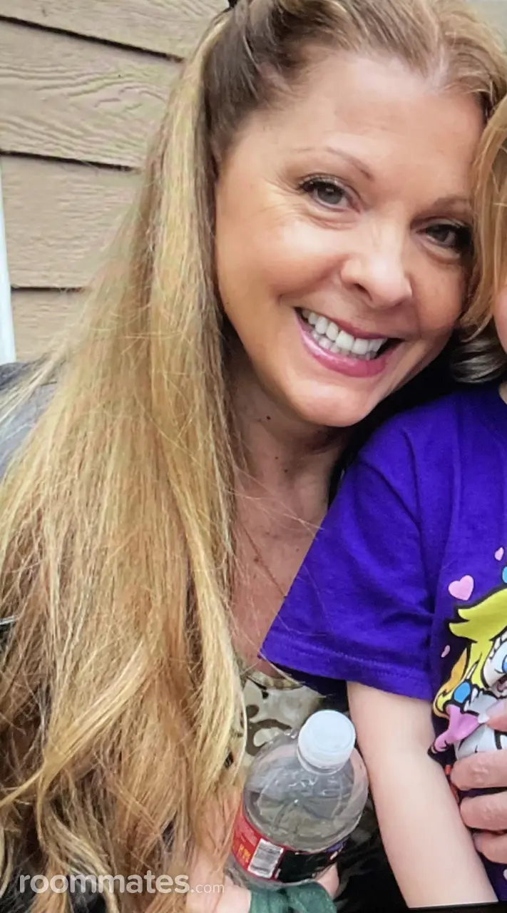 Profile photo 1 of 1