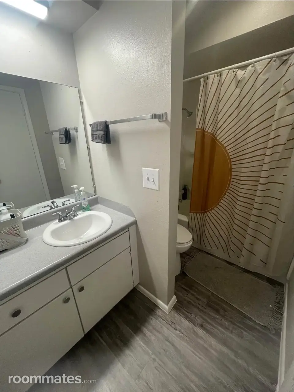 Profile photo 5 of 9