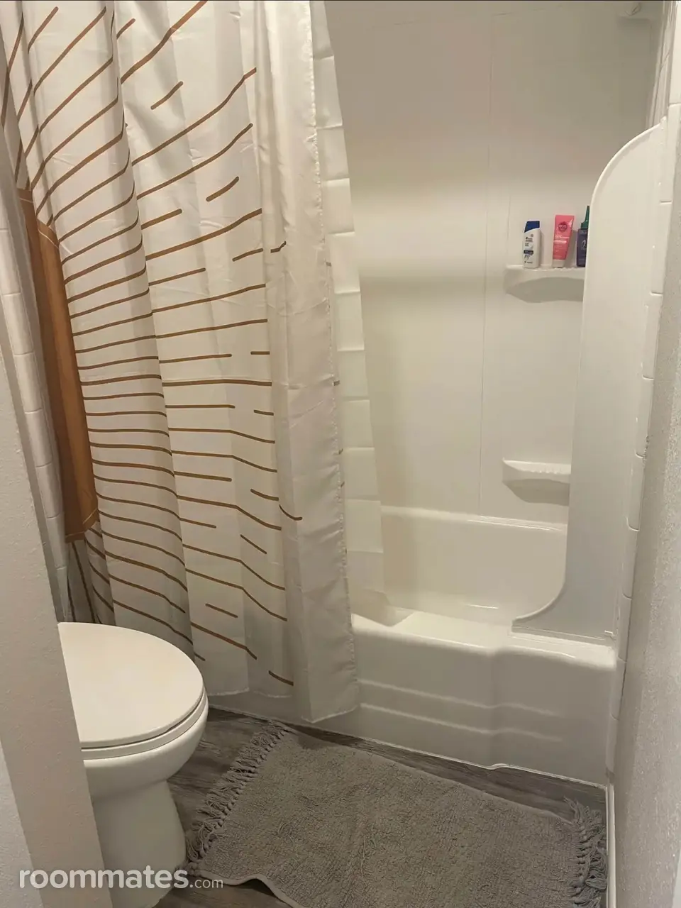 Profile photo 6 of 9