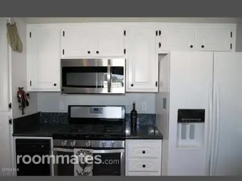 Room for rent in Simi Valley, CA $1050, house