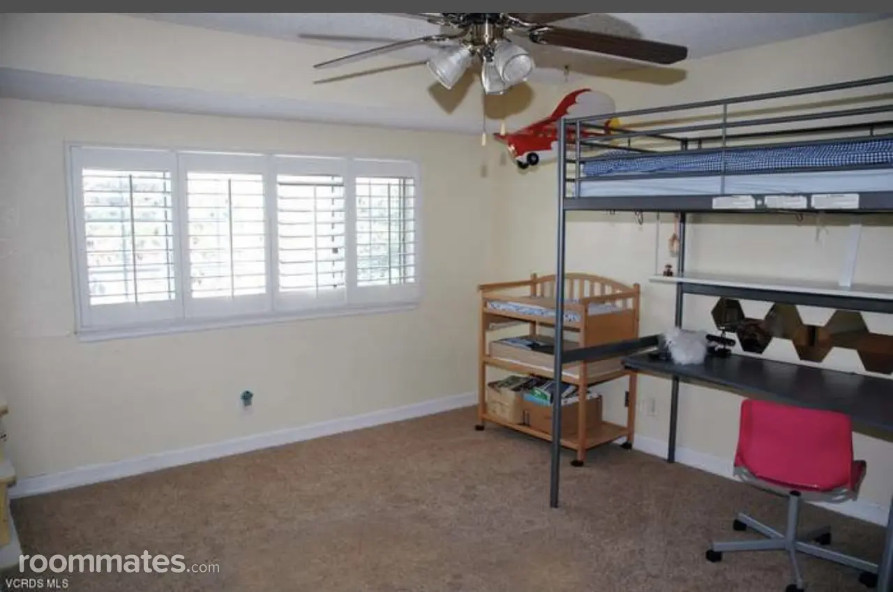 Profile photo 4 of 5