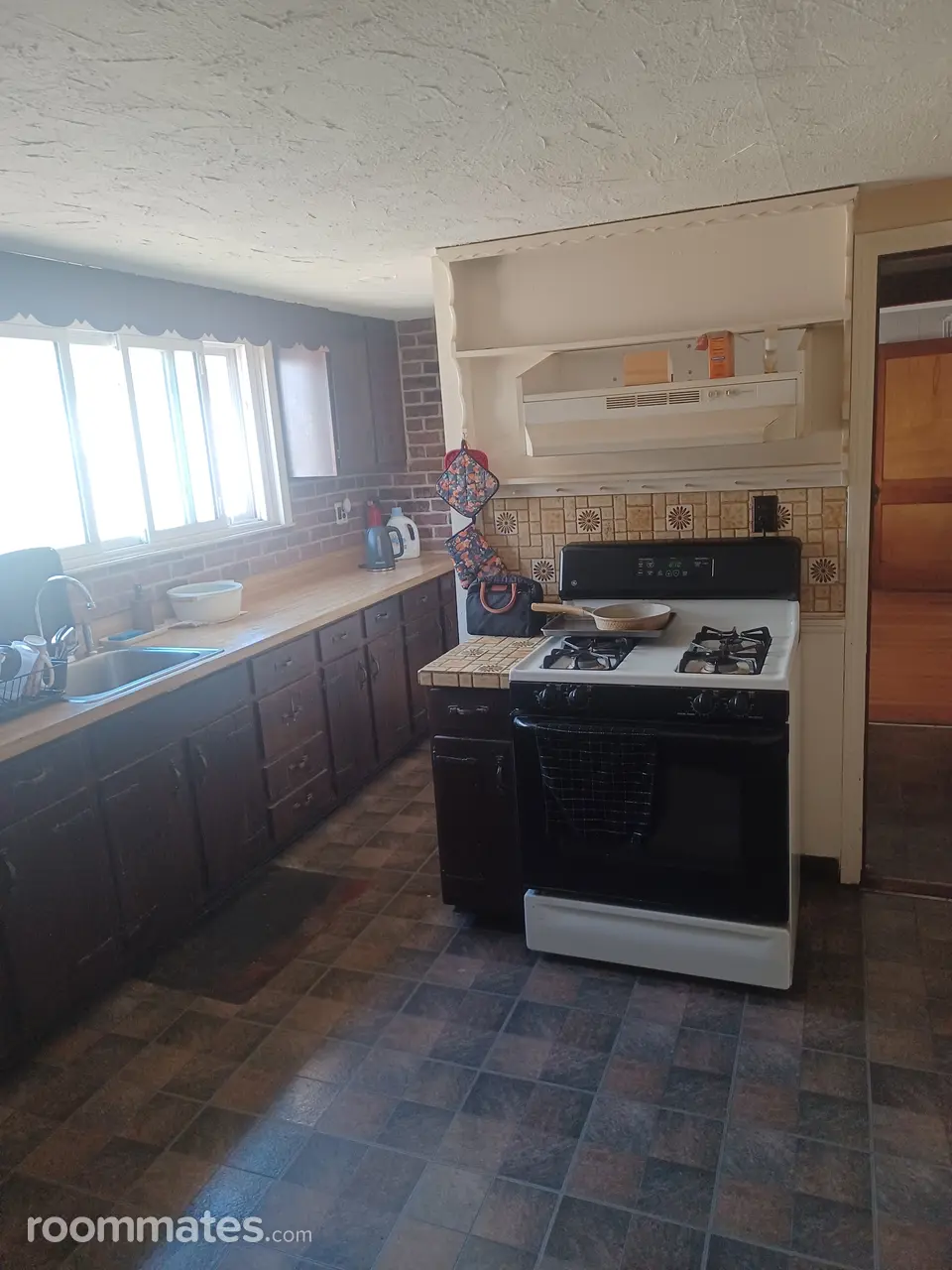 Profile photo 7 of 8