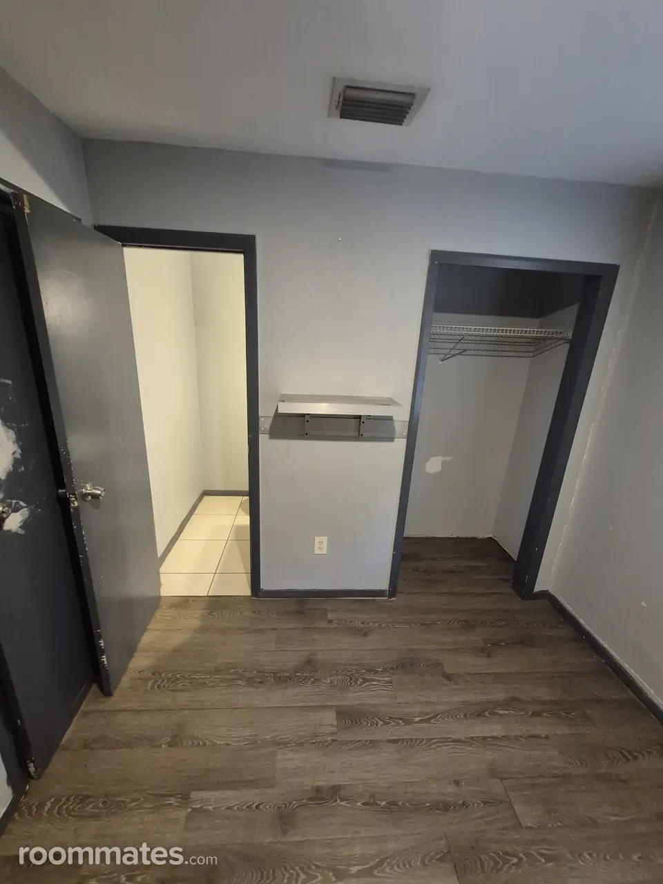 Profile photo 5 of 6