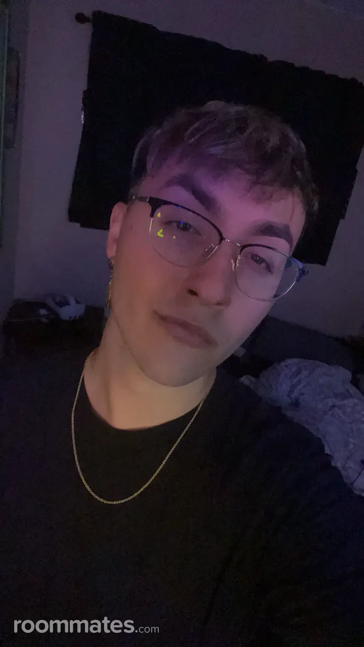 Profile photo 4 of 5