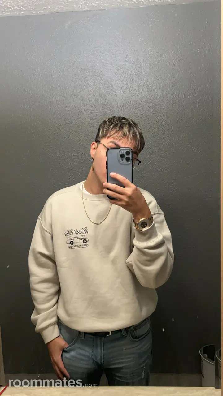 Profile photo 3 of 5