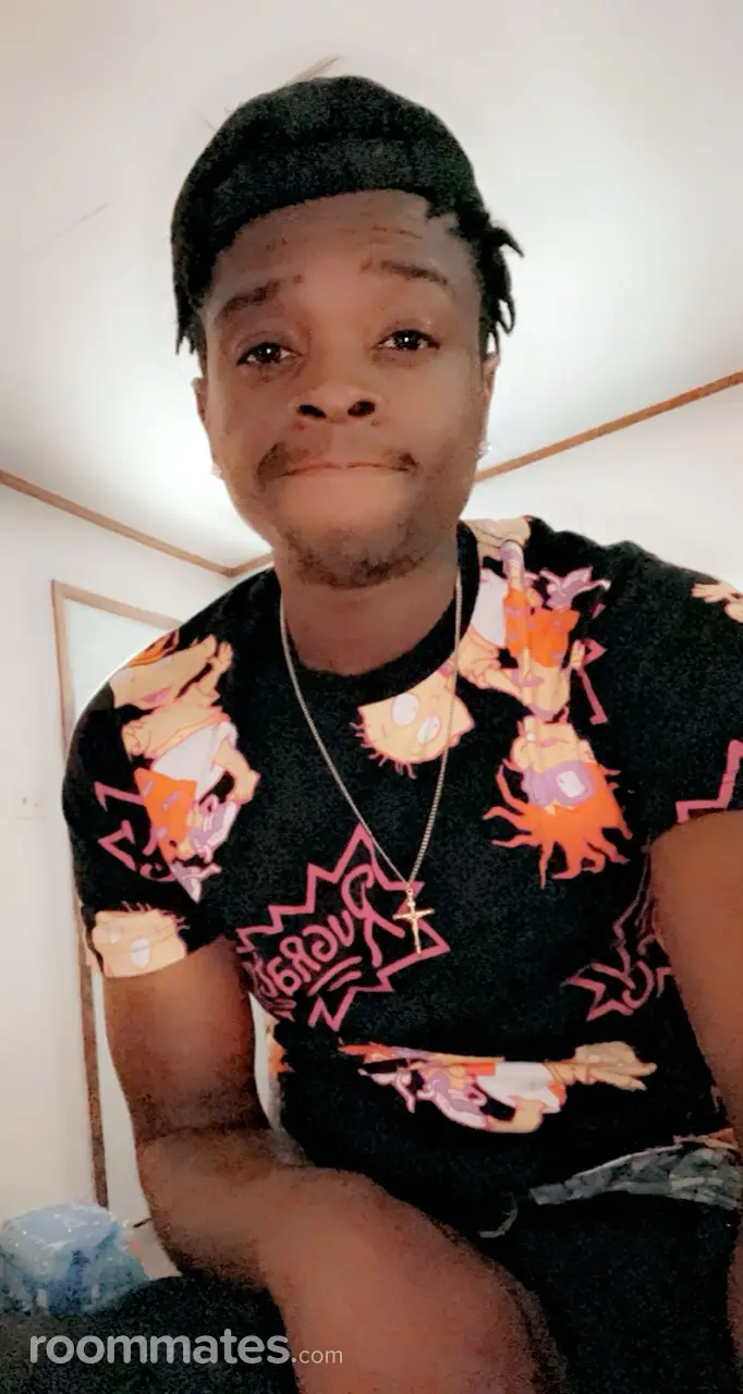 Profile photo 10 of 19