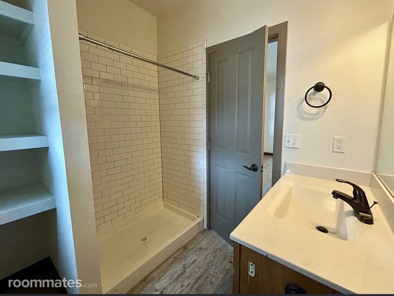 Profile photo 2 of 8