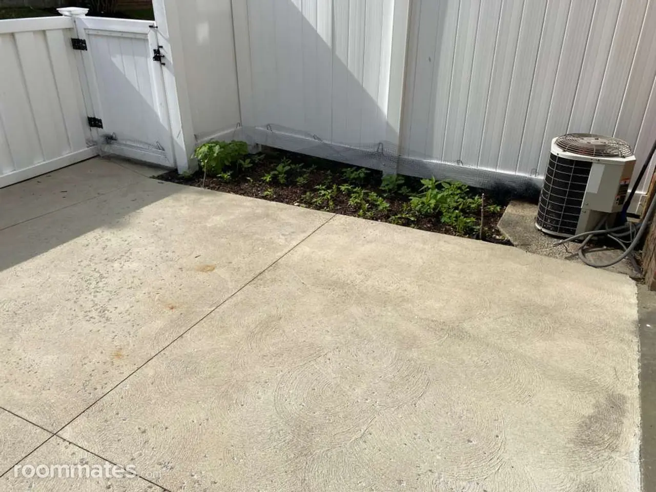 Profile photo 6 of 19