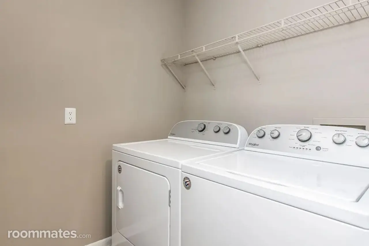 Profile photo 2 of 5