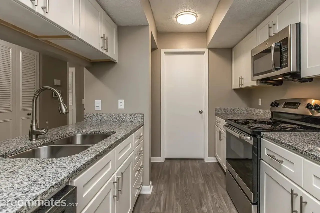 Profile photo 1 of 5