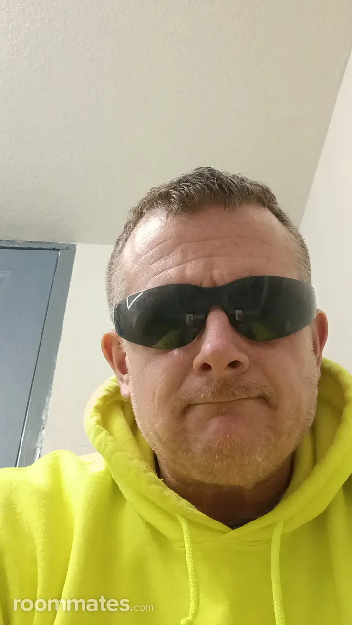 Profile photo 1 of 1