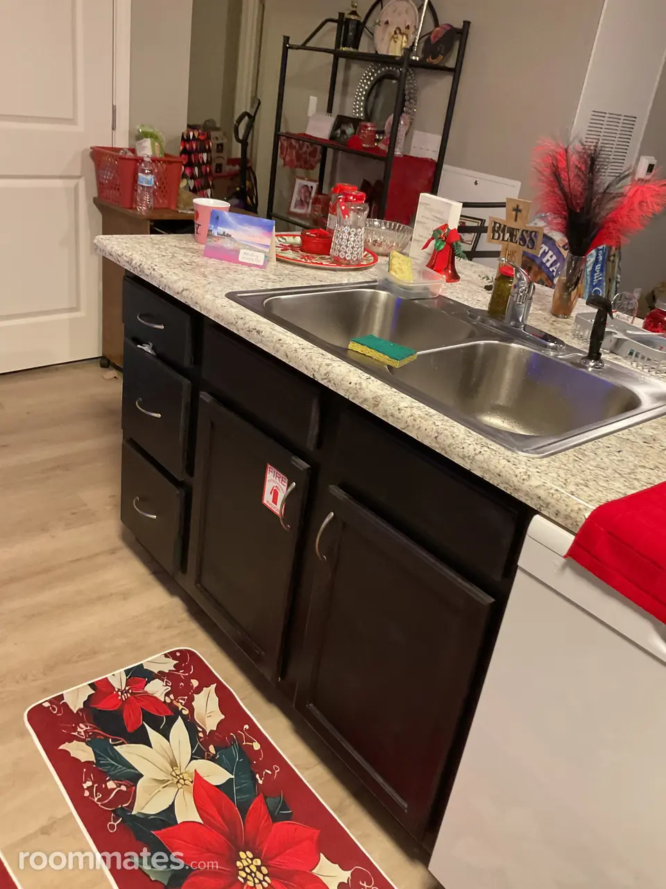 Profile photo 1 of 6