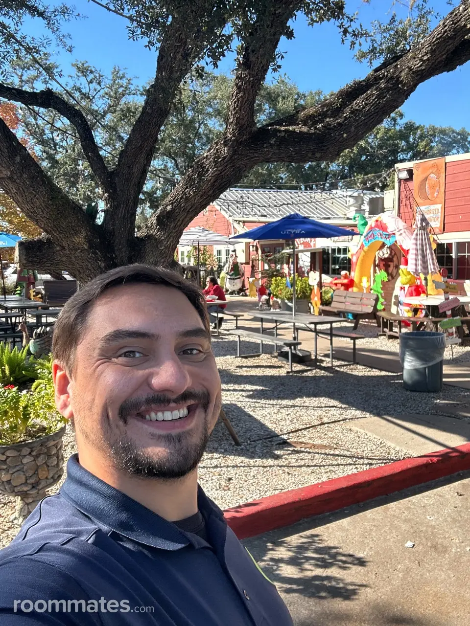 Profile photo 1 of 1