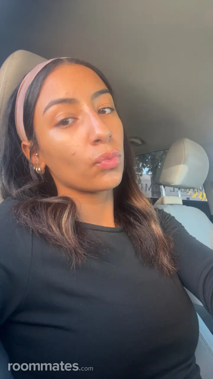 Profile photo 1 of 1