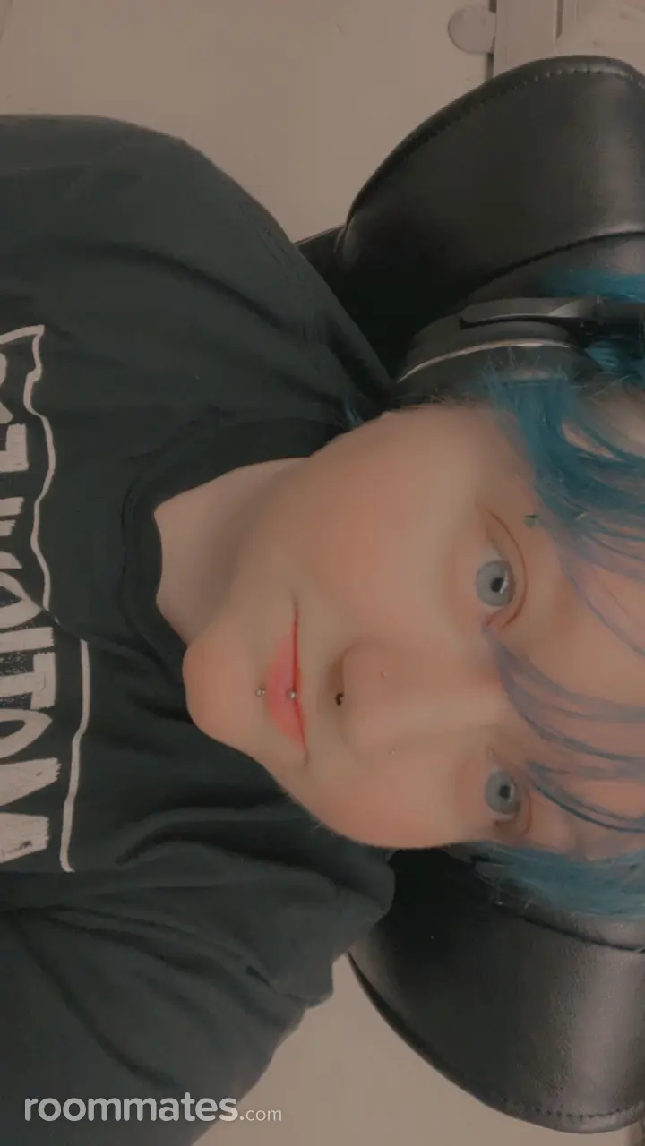 Profile photo 3 of 3