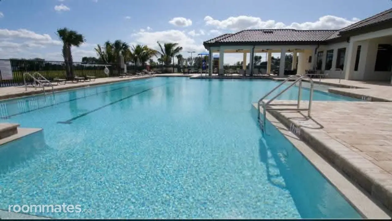 Profile photo 9 of 15