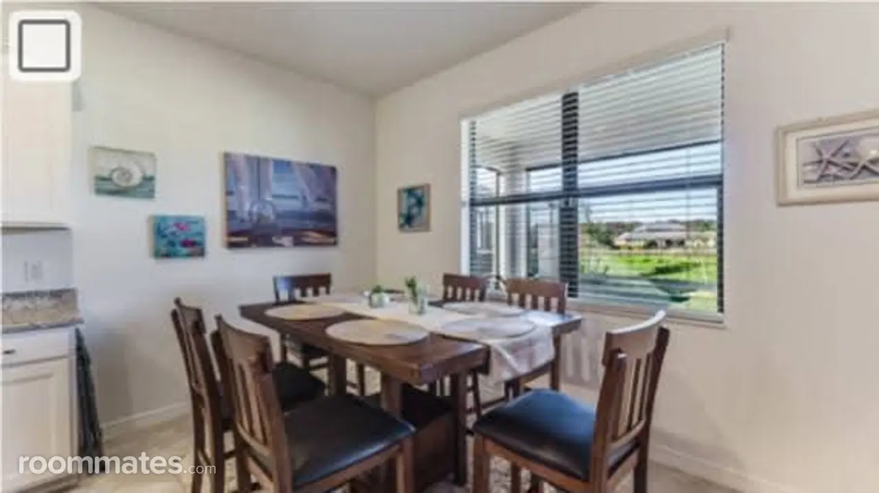 Profile photo 5 of 15